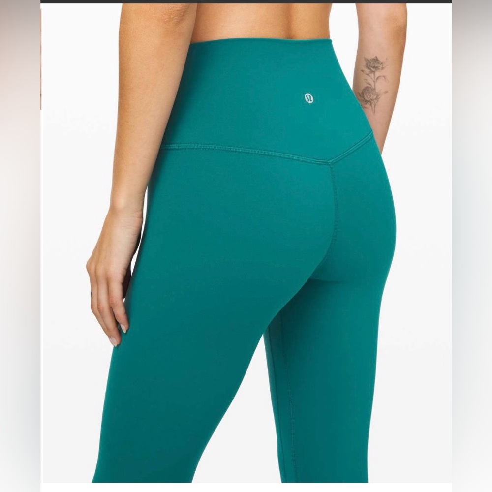 Lululemon Align Crop 21” in Laguna Size 2